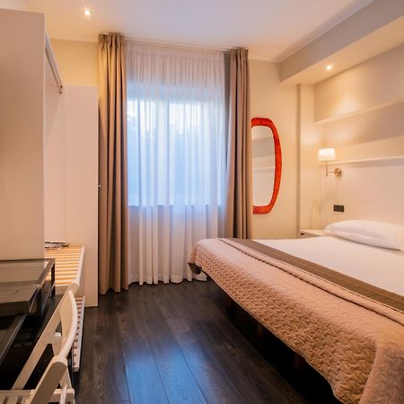Hotel Central Wellness Sorrento Ngoại thất bức ảnh