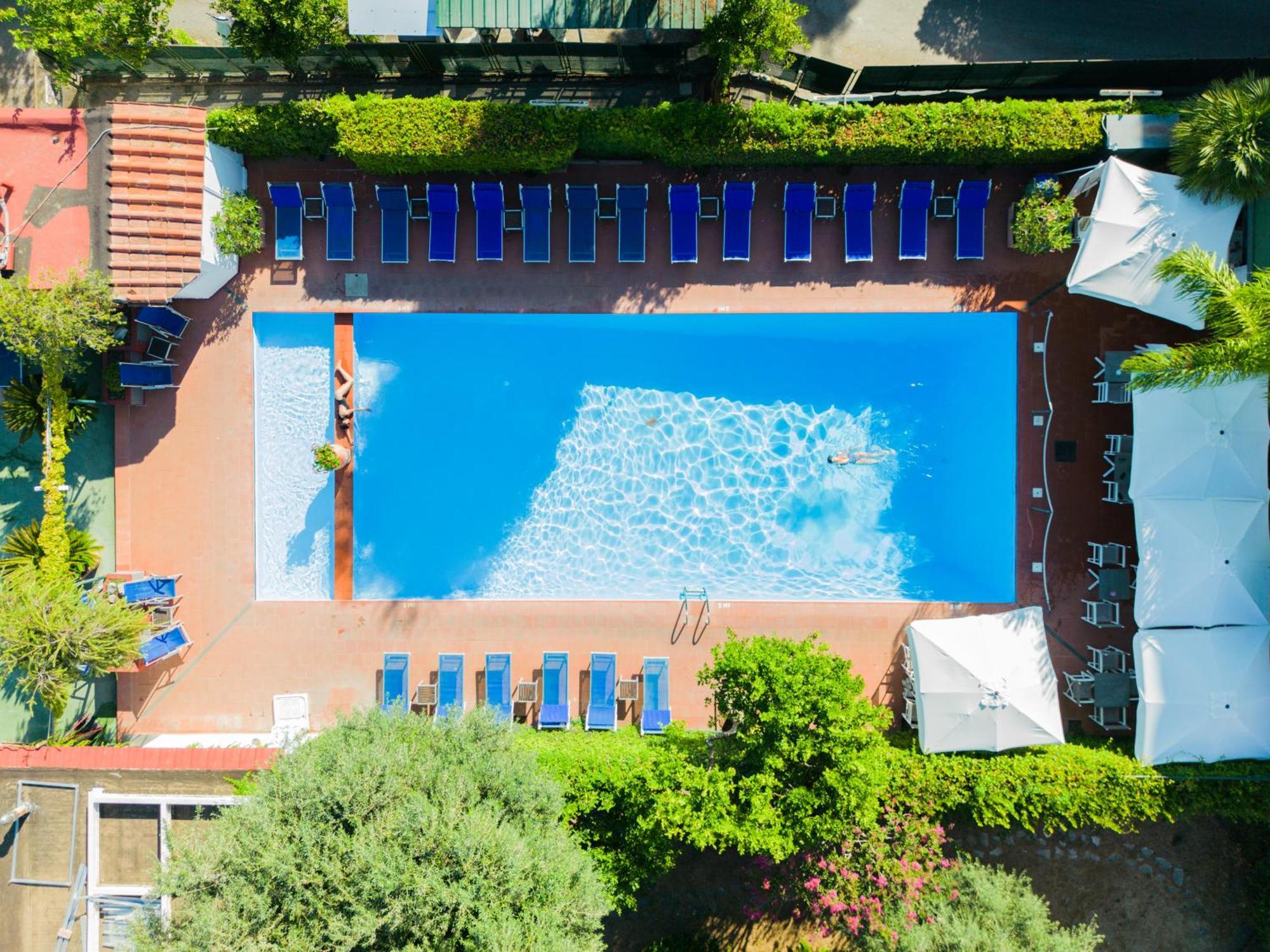 Hotel Central Wellness Sorrento Ngoại thất bức ảnh