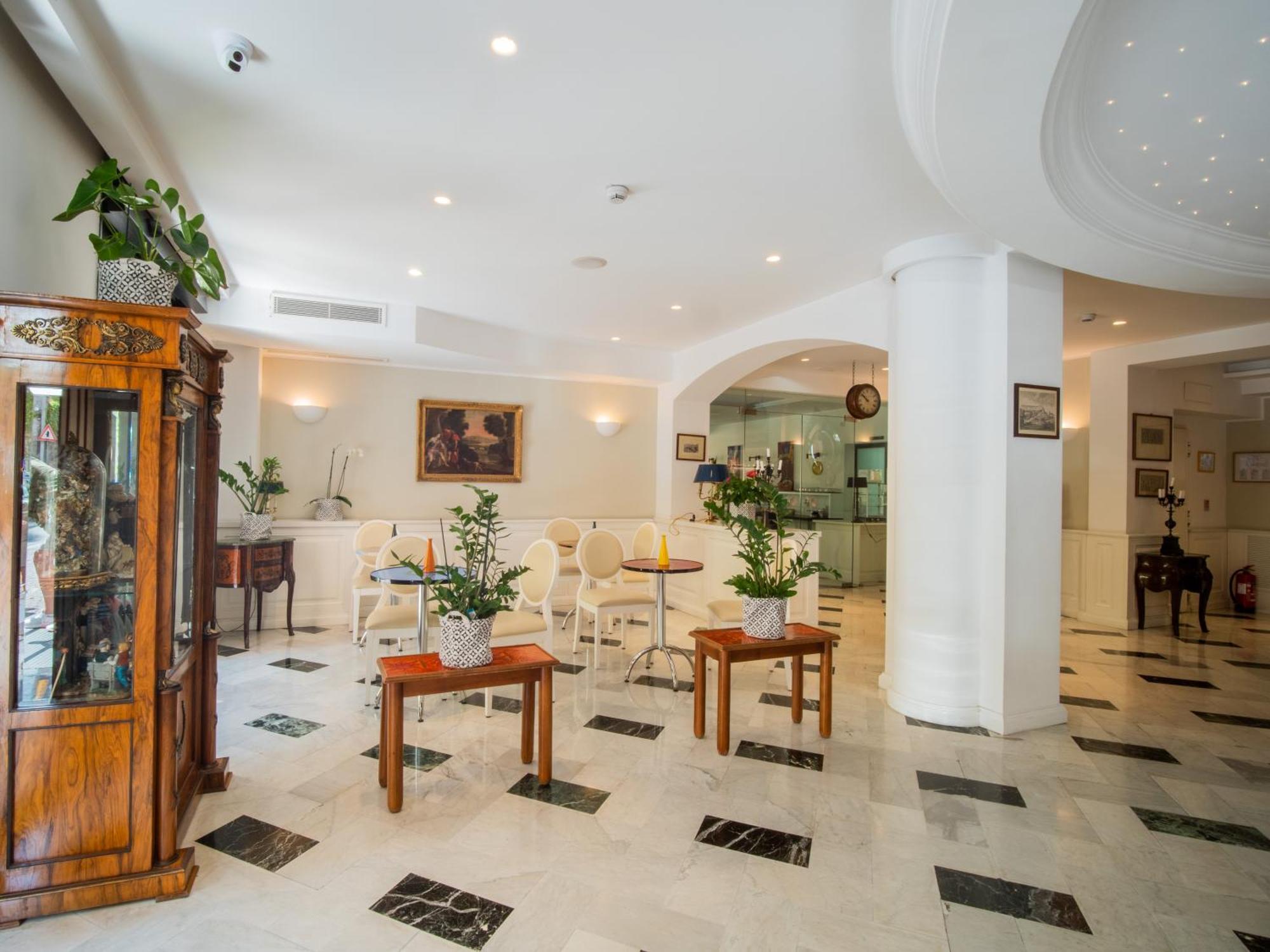 Hotel Central Wellness Sorrento Ngoại thất bức ảnh