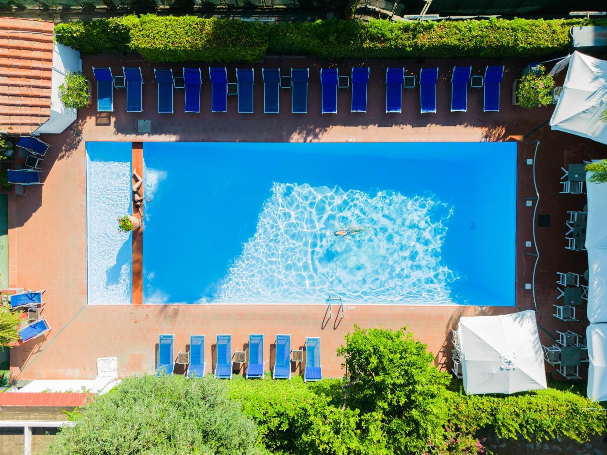 Hotel Central Wellness Sorrento Ngoại thất bức ảnh