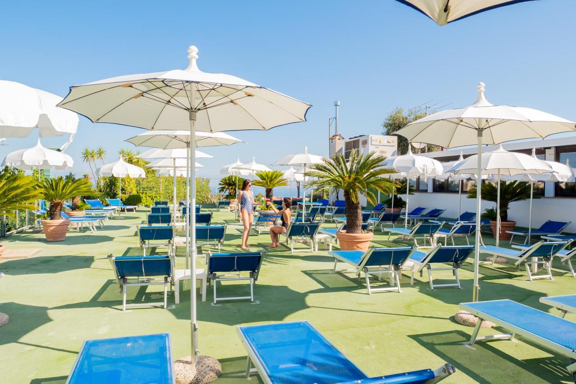 Hotel Central Wellness Sorrento Ngoại thất bức ảnh
