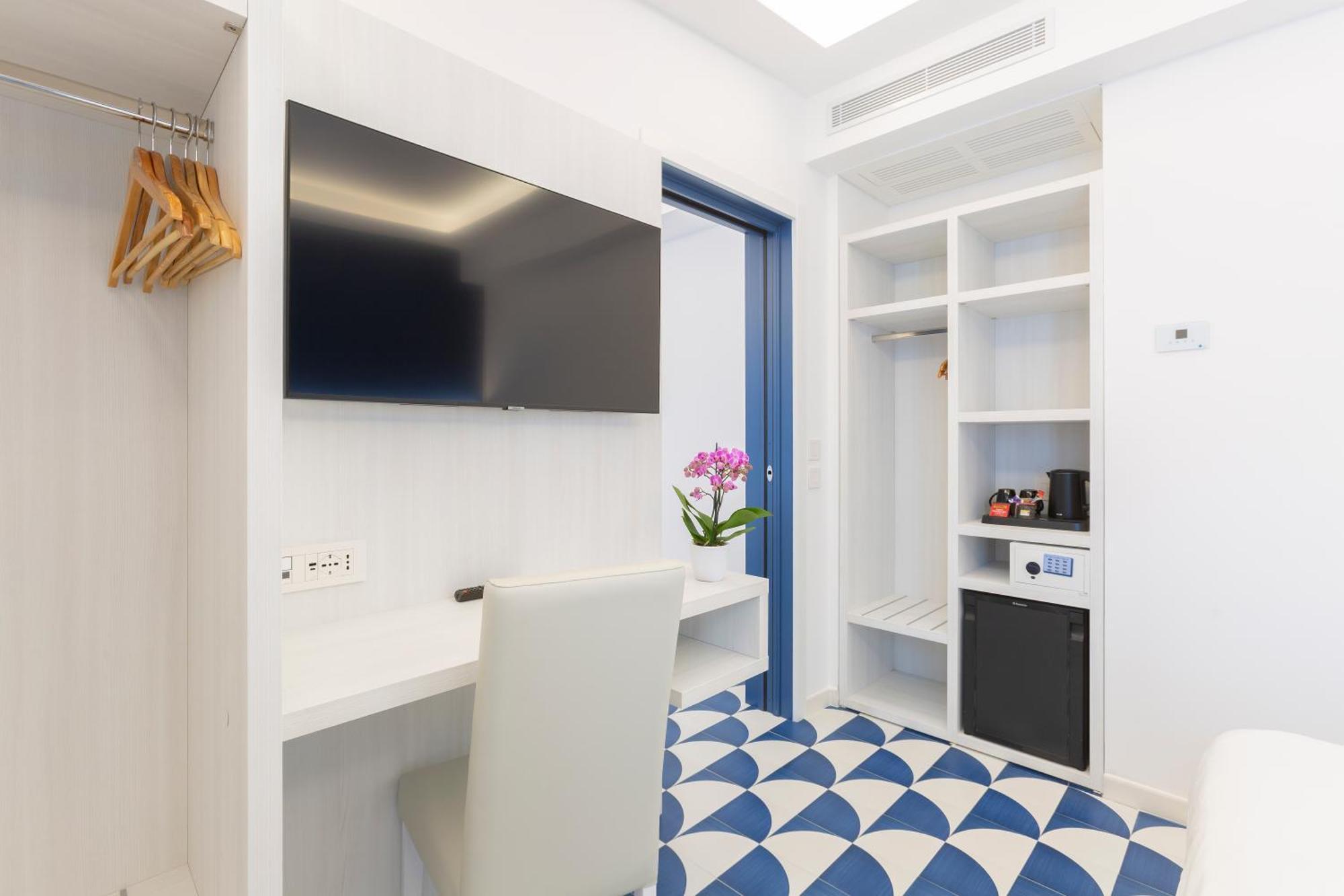 Hotel Central Wellness Sorrento Ngoại thất bức ảnh