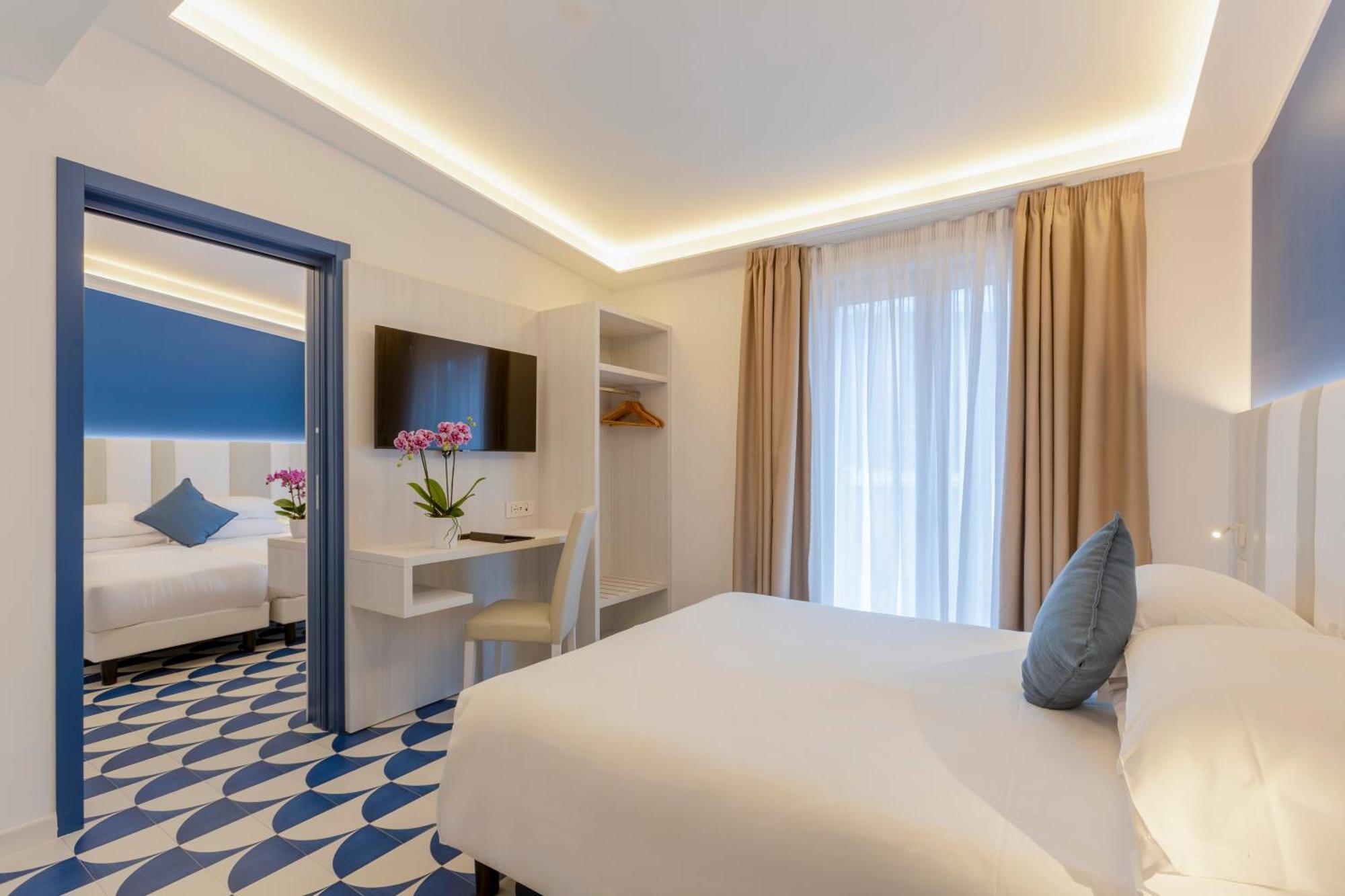 Hotel Central Wellness Sorrento Ngoại thất bức ảnh